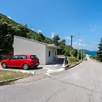 Casa Blu Near The ネウム