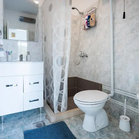 Vikendica Casa Blu Near The